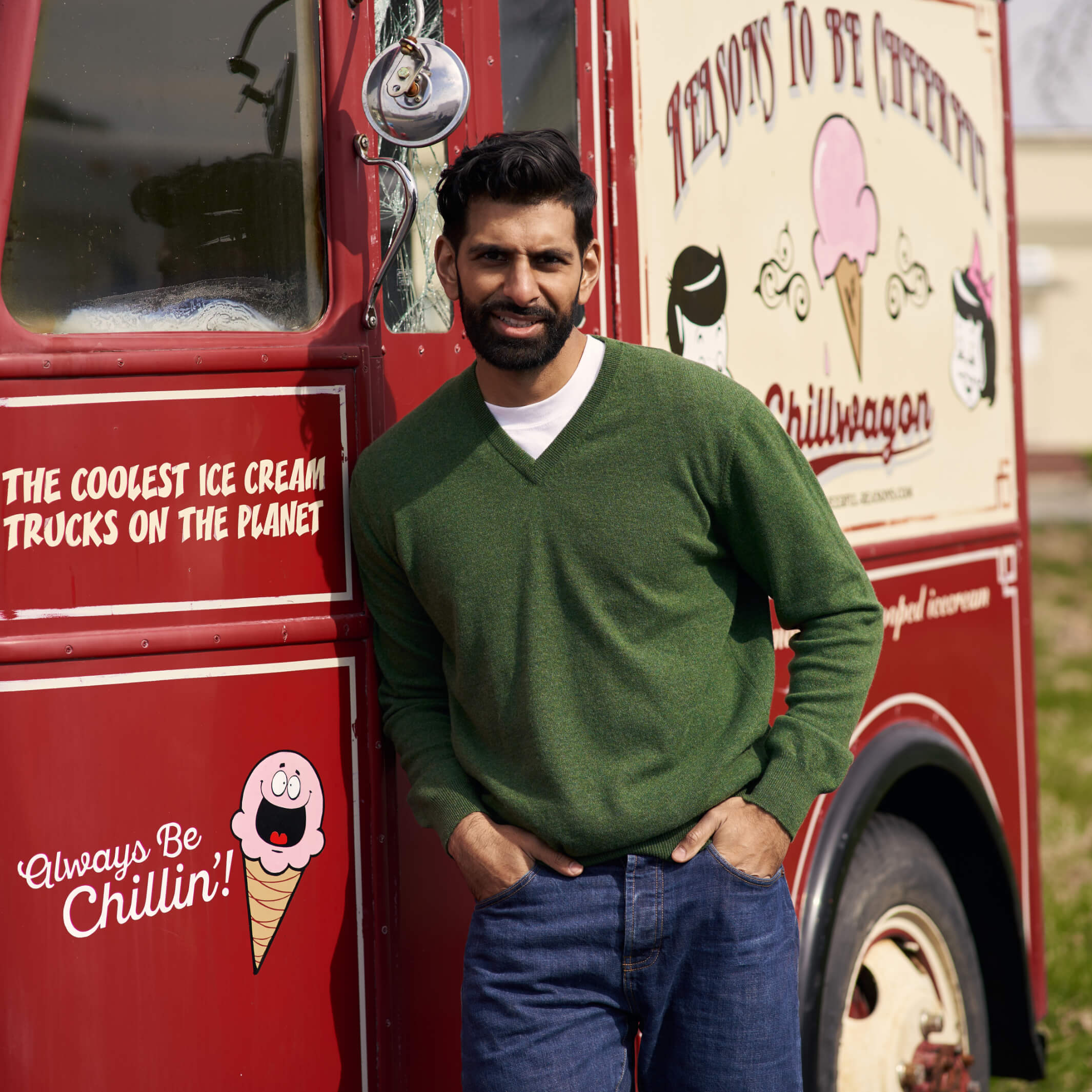 Billie Todd Two Ply Cashmere V-Neck Made in Scotland #color_serpentine