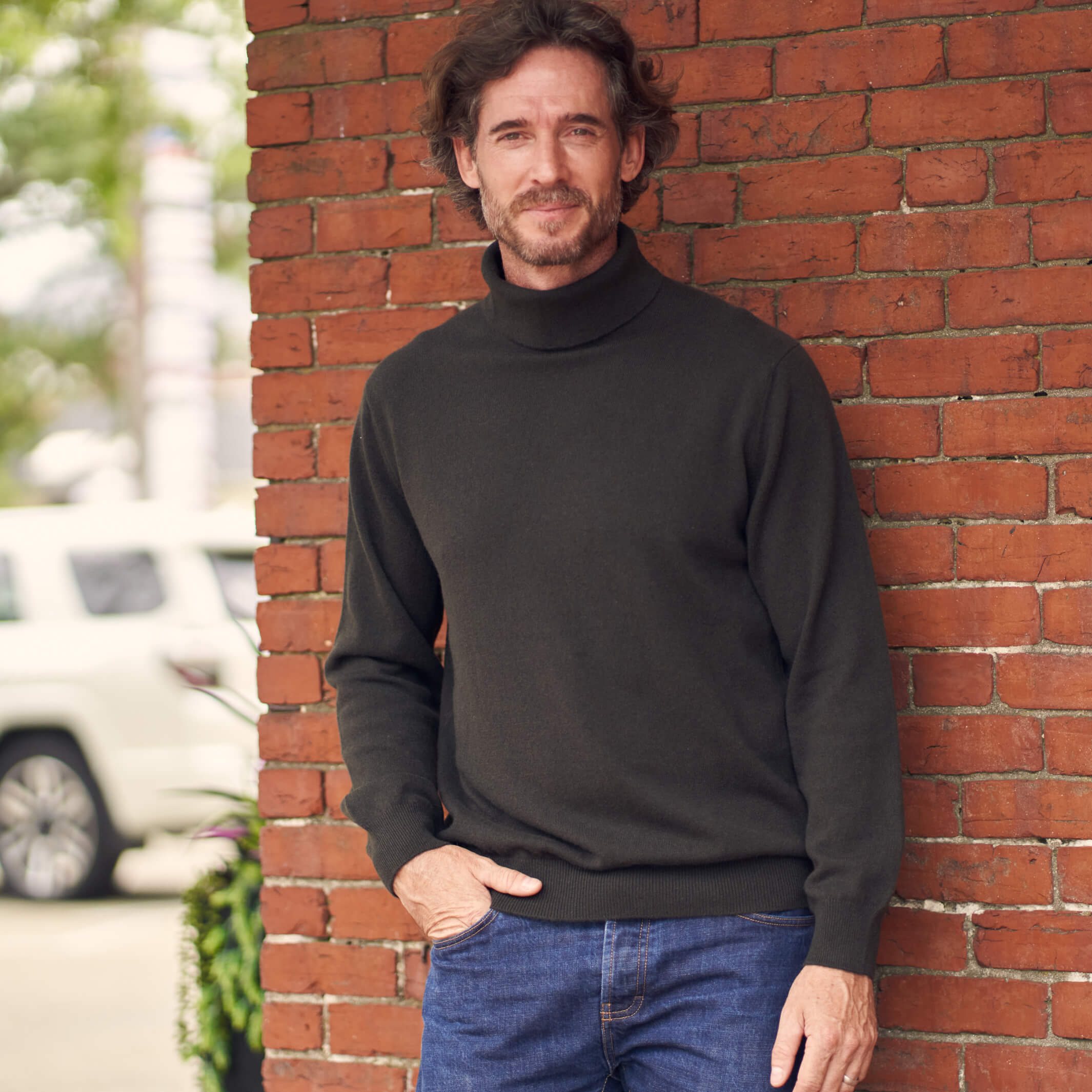 Billie Todd 100% Cashmere Two-Ply Turtleneck Sweater Made in Scotland#color_assam