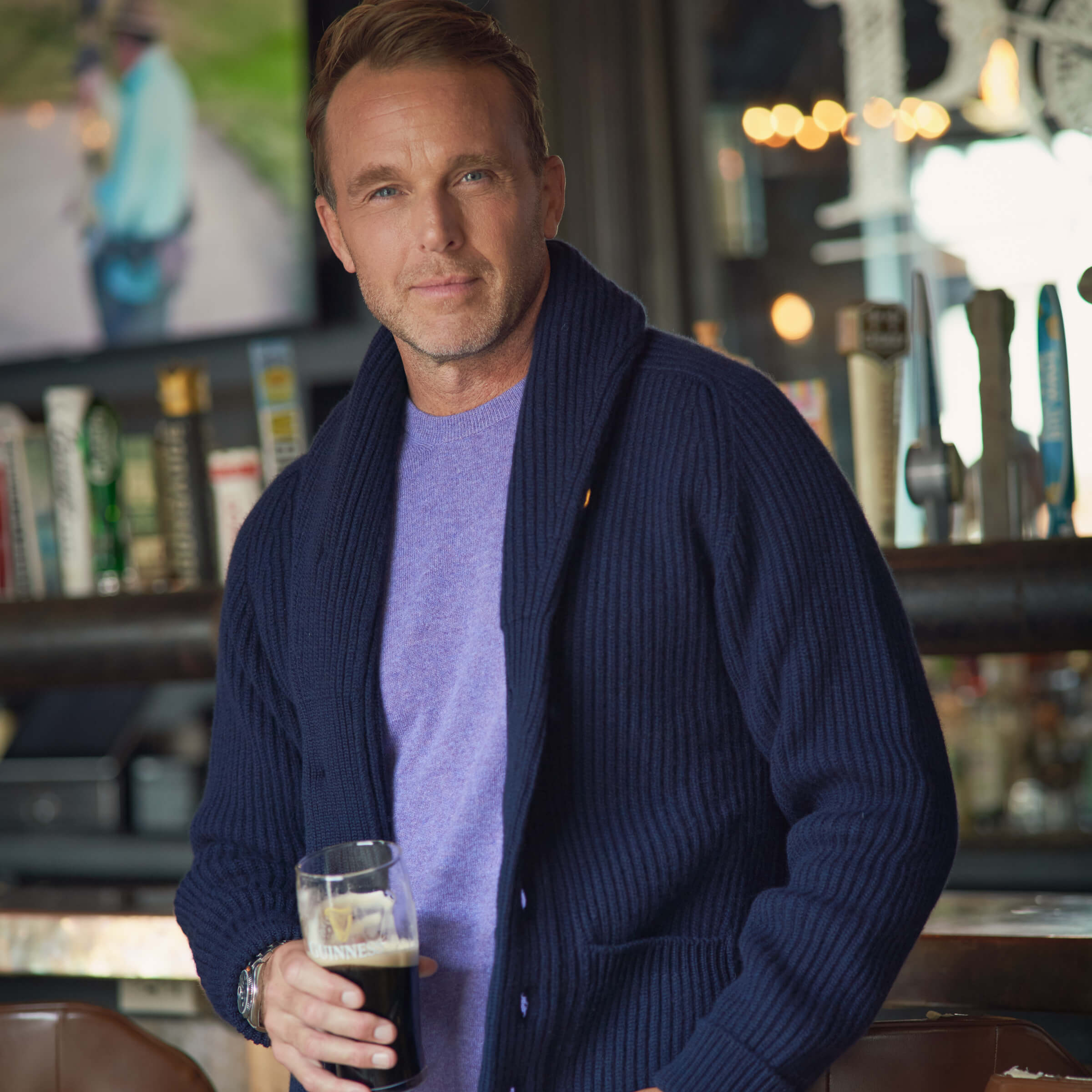 Billie Todd Eight-Ply Cashmere Shawl Cardigan Made in Scotland #color_navy