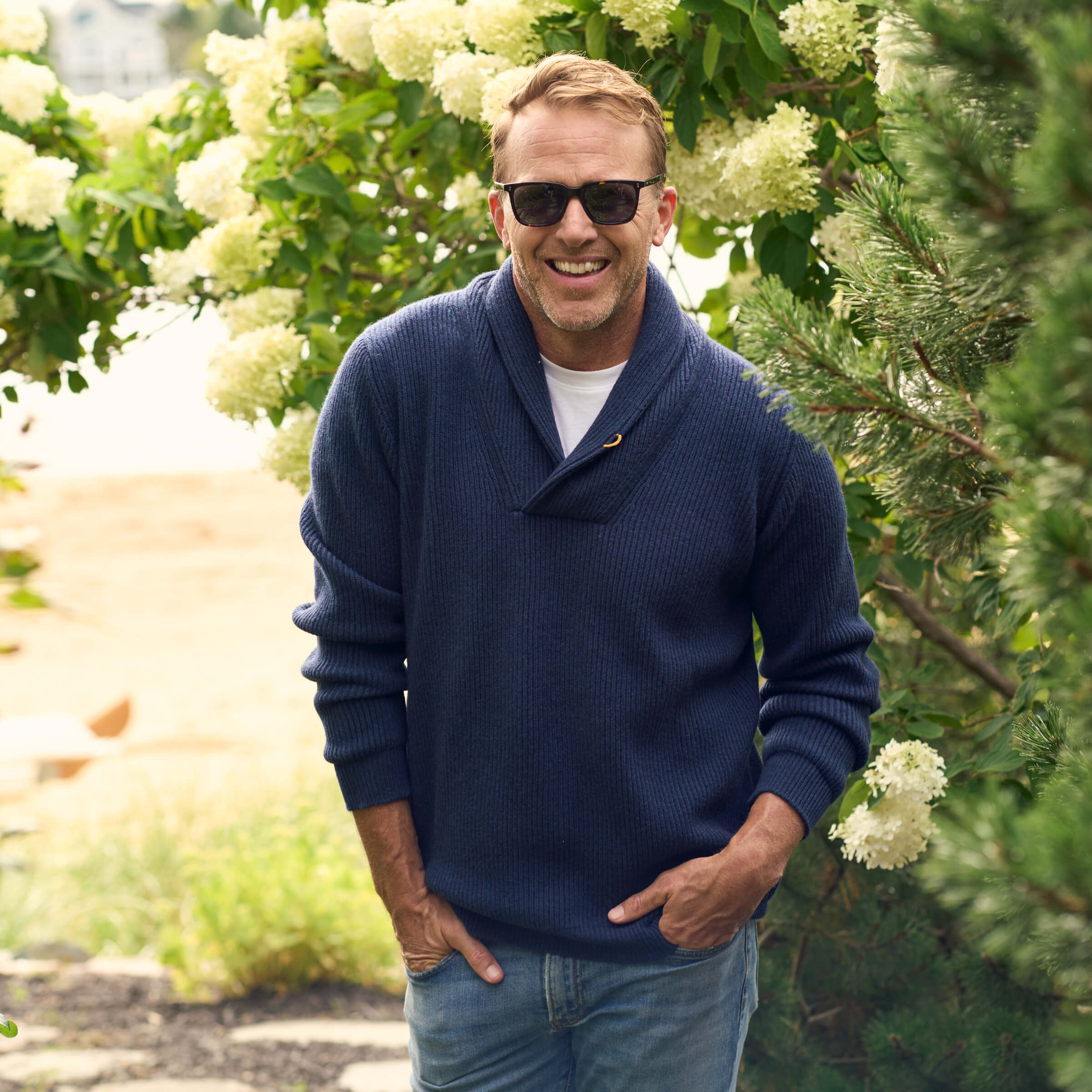 Billie Todd Four-Ply Cashmere Shawl Pullover Made in Scotland #color_slate blue