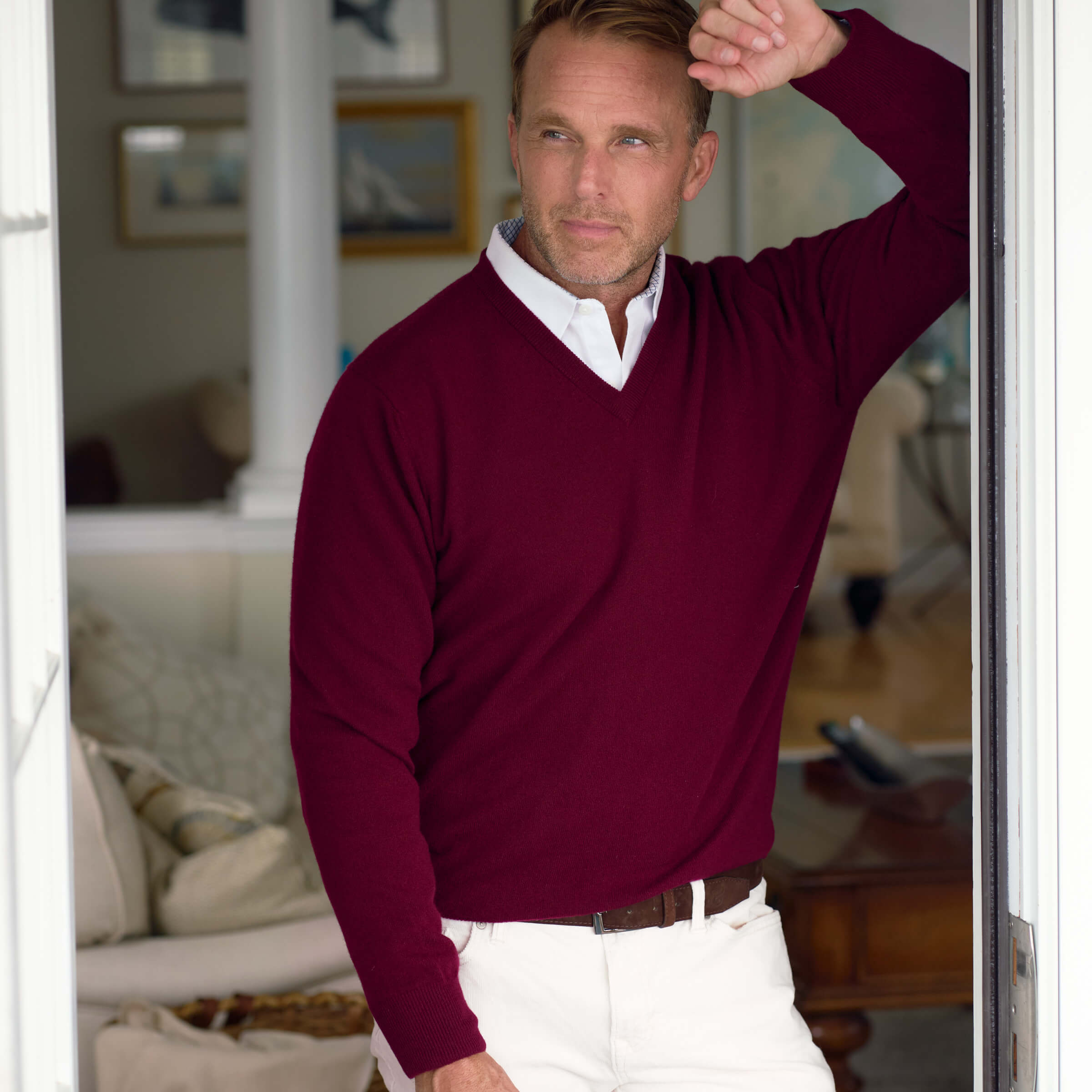 Billie Todd Two Ply Cashmere V-Neck Made in Scotland #color_pompeii