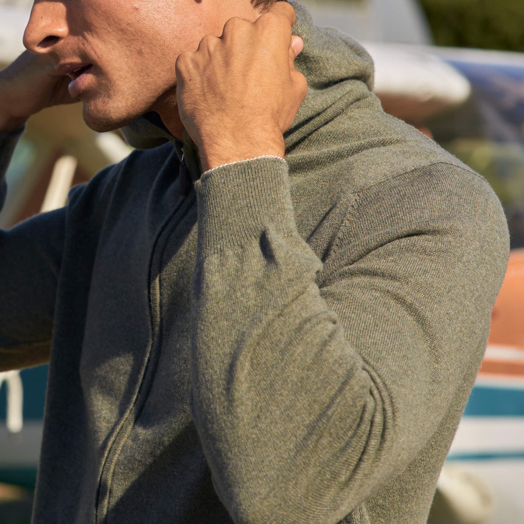 Billie Todd 100% Cashmere Hoodie Moss Green#color_moss