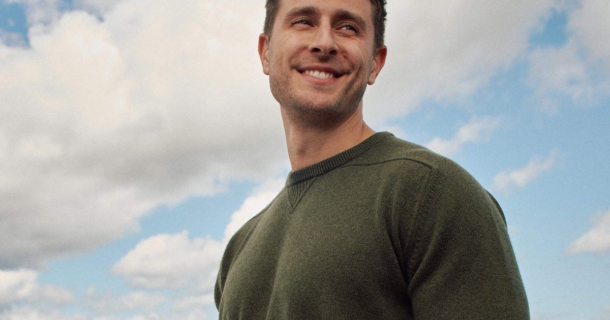The Loden 4-Ply Cashmere Crewneck in Loden, sweatshirt-inspired construction