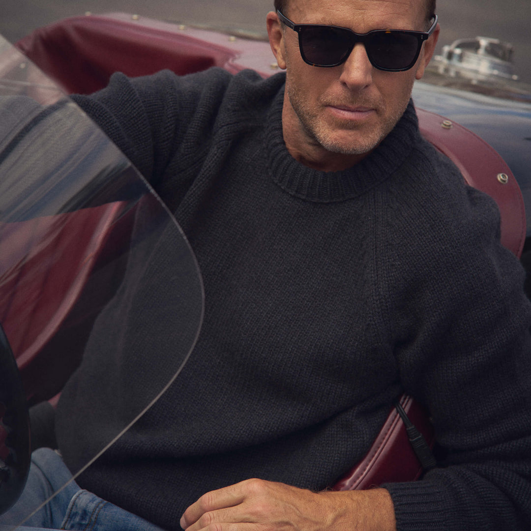 Ewan Scottish Cashmere Sweater in Peat