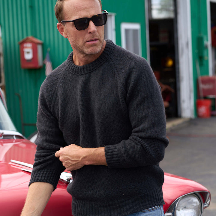 Ewan Scottish Cashmere Sweater in Peat