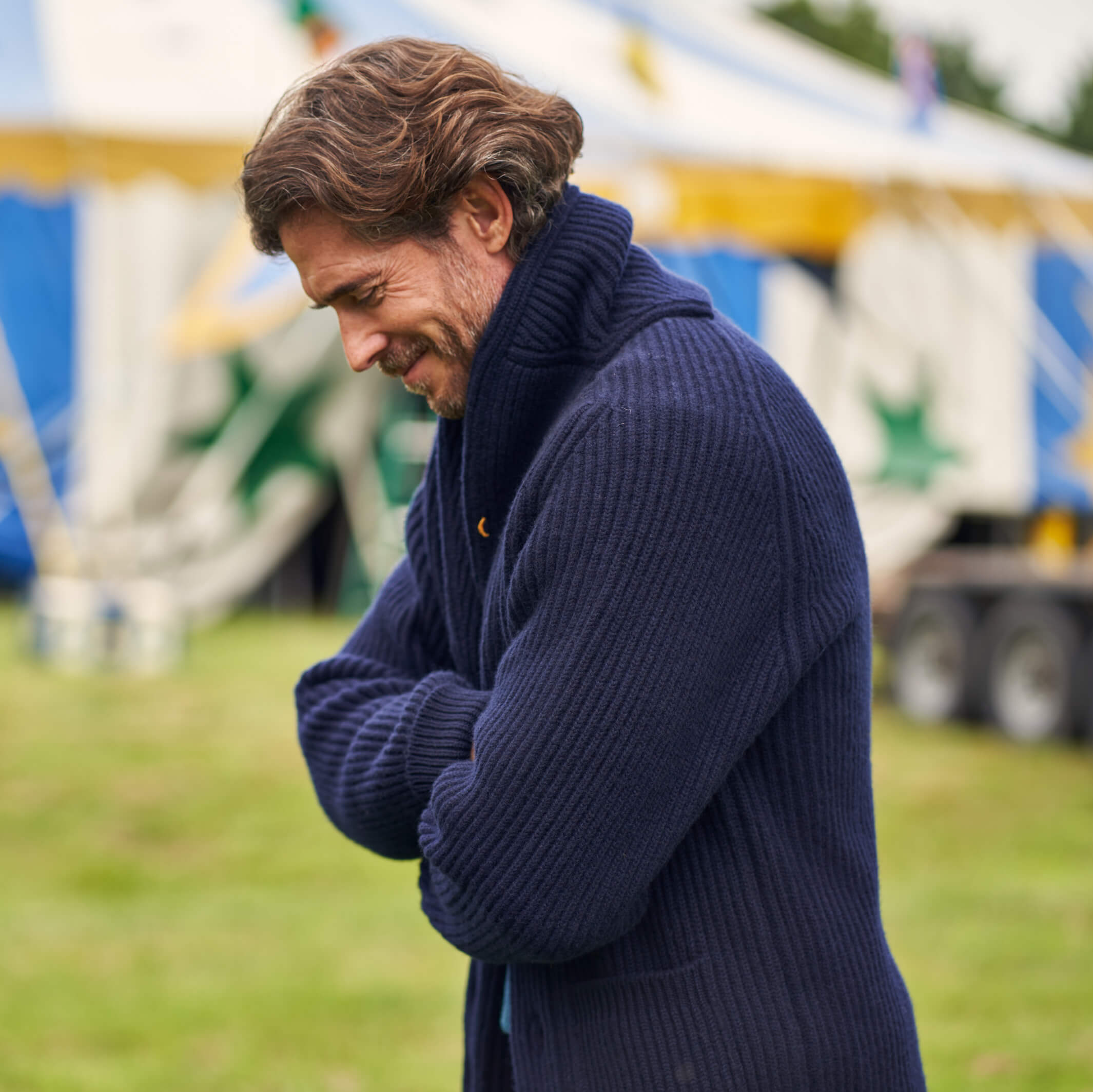 Billie Todd Eight-Ply Cashmere Shawl Cardigan Made in Scotland #color_navy