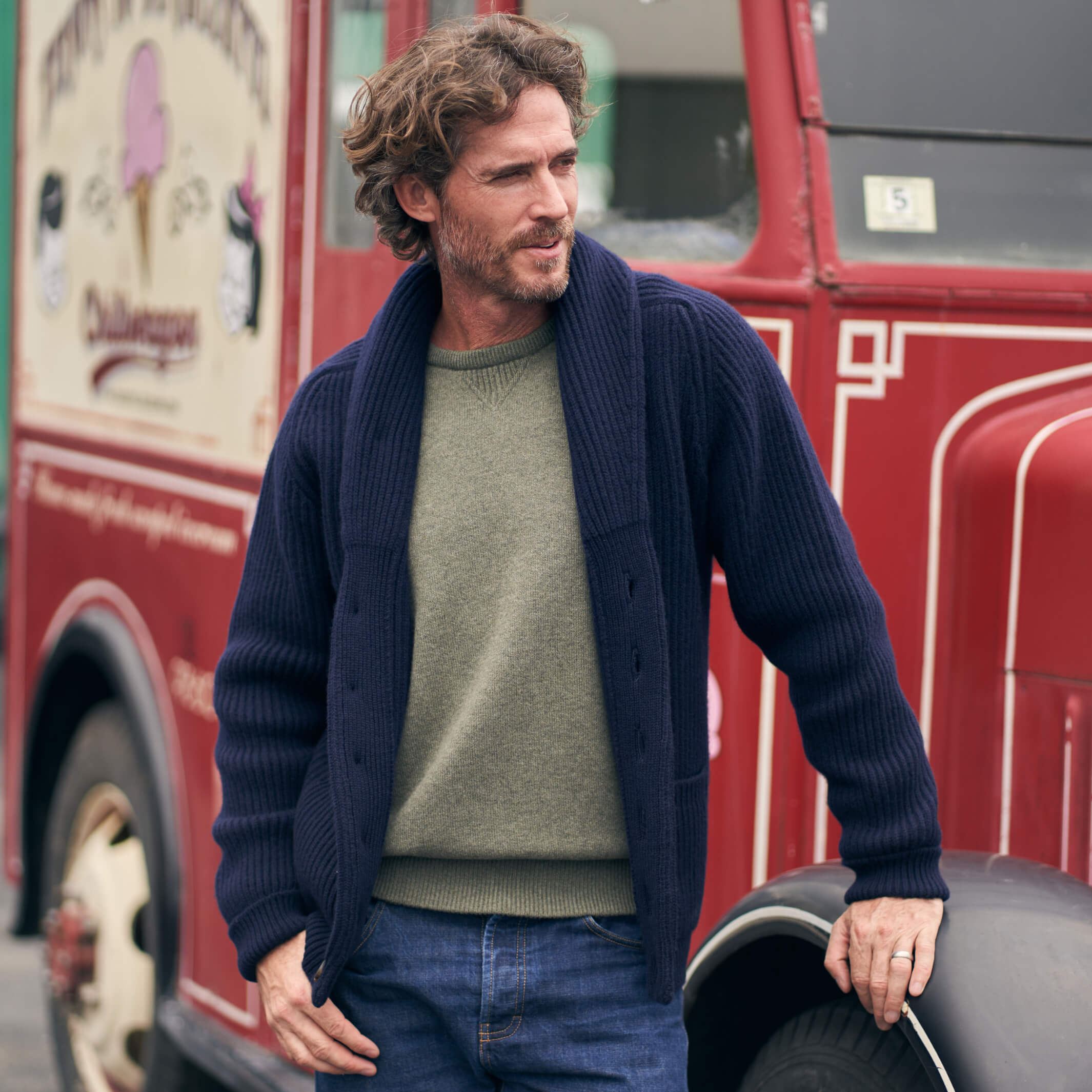 Billie Todd Eight-Ply Cashmere Shawl Cardigan Made in Scotland #color_navy