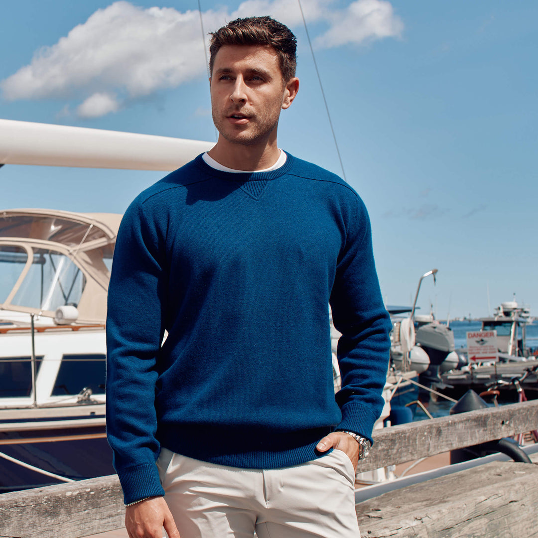 Billie Todd 100% Cashmere Four-Ply Sweatshirt Made in Scotland#color_naval-jack