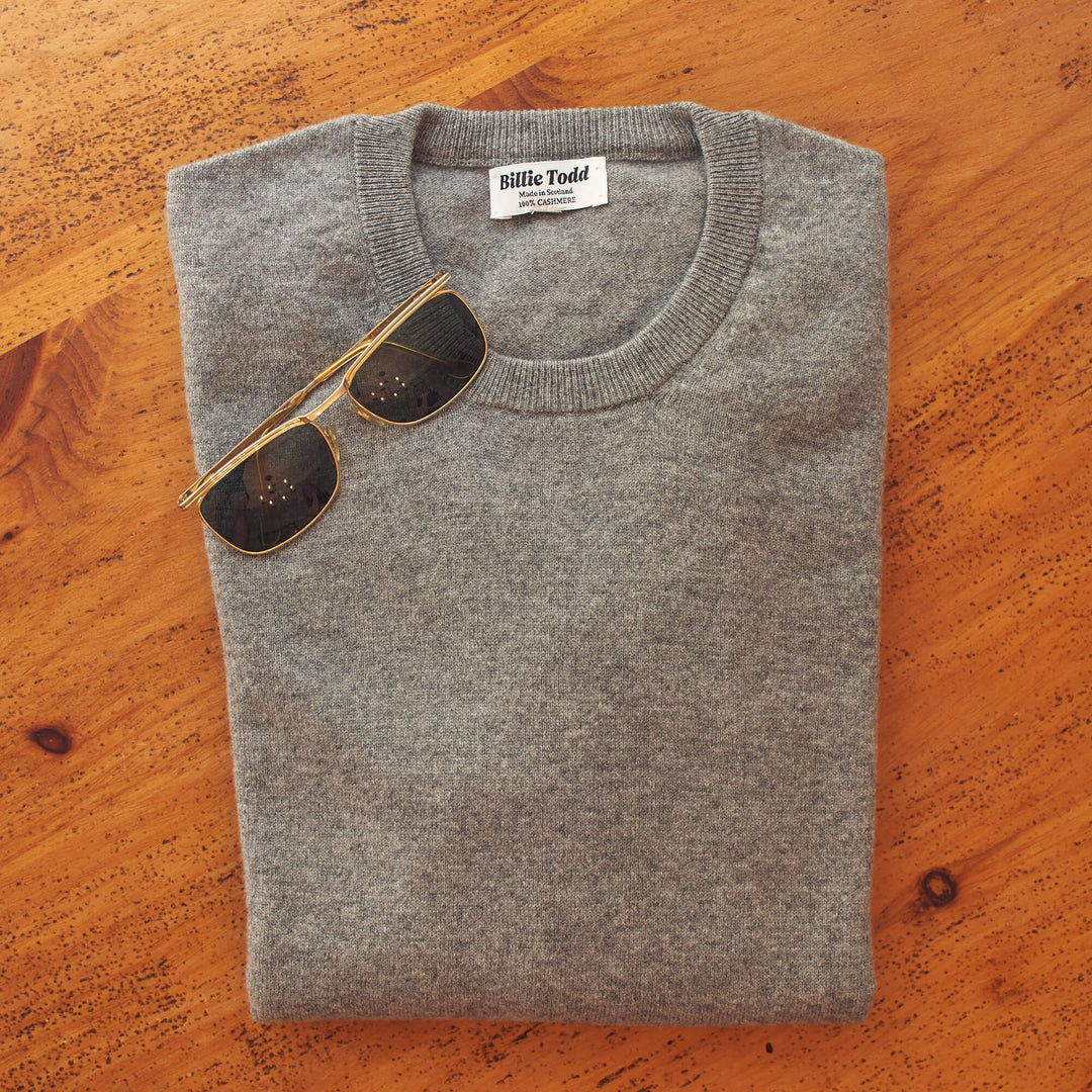 Billie Todd Two Ply Cashmere Crewneck Made in Scotland #color_grey-flannel
