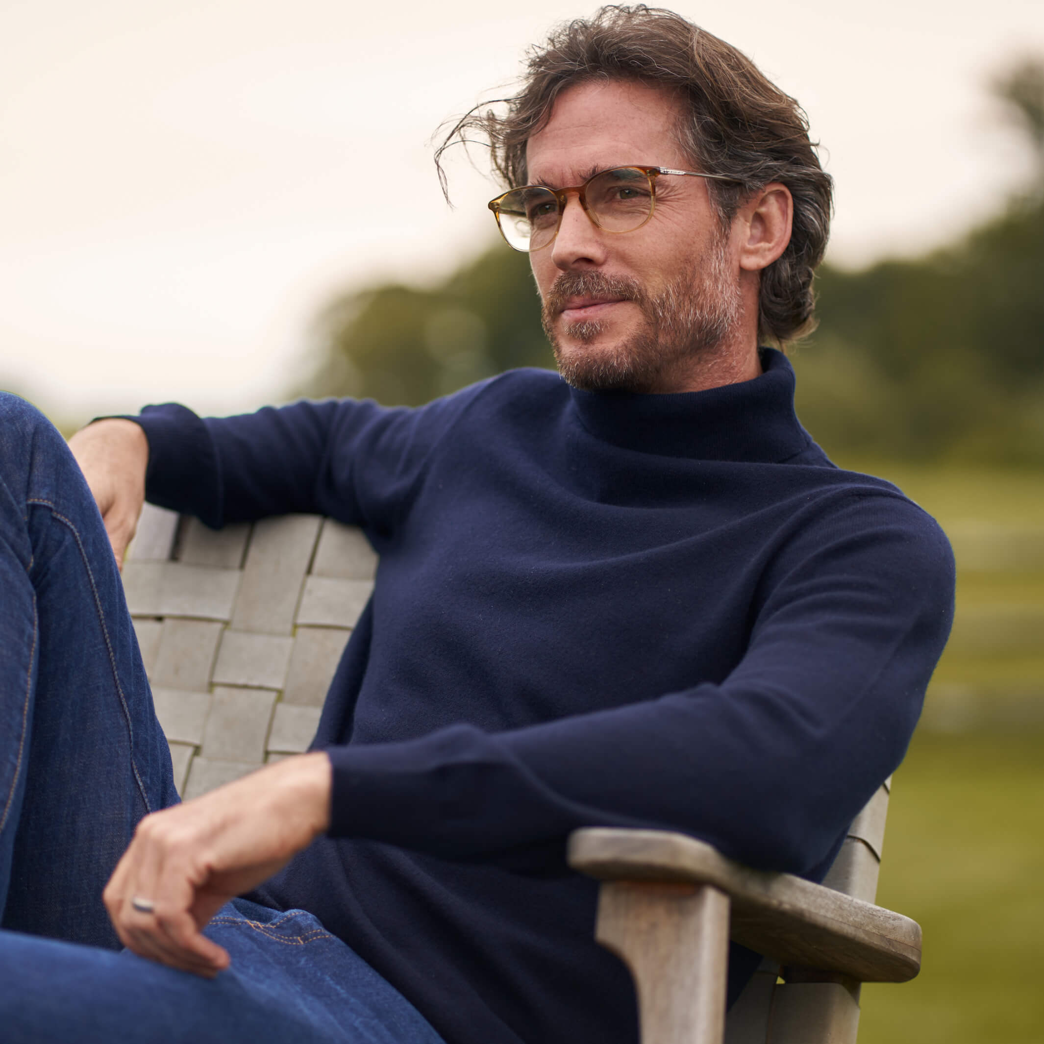 Billie Todd 100% Cashmere Two-Ply Turtleneck Sweater Made in Scotland#color_pirate-blue