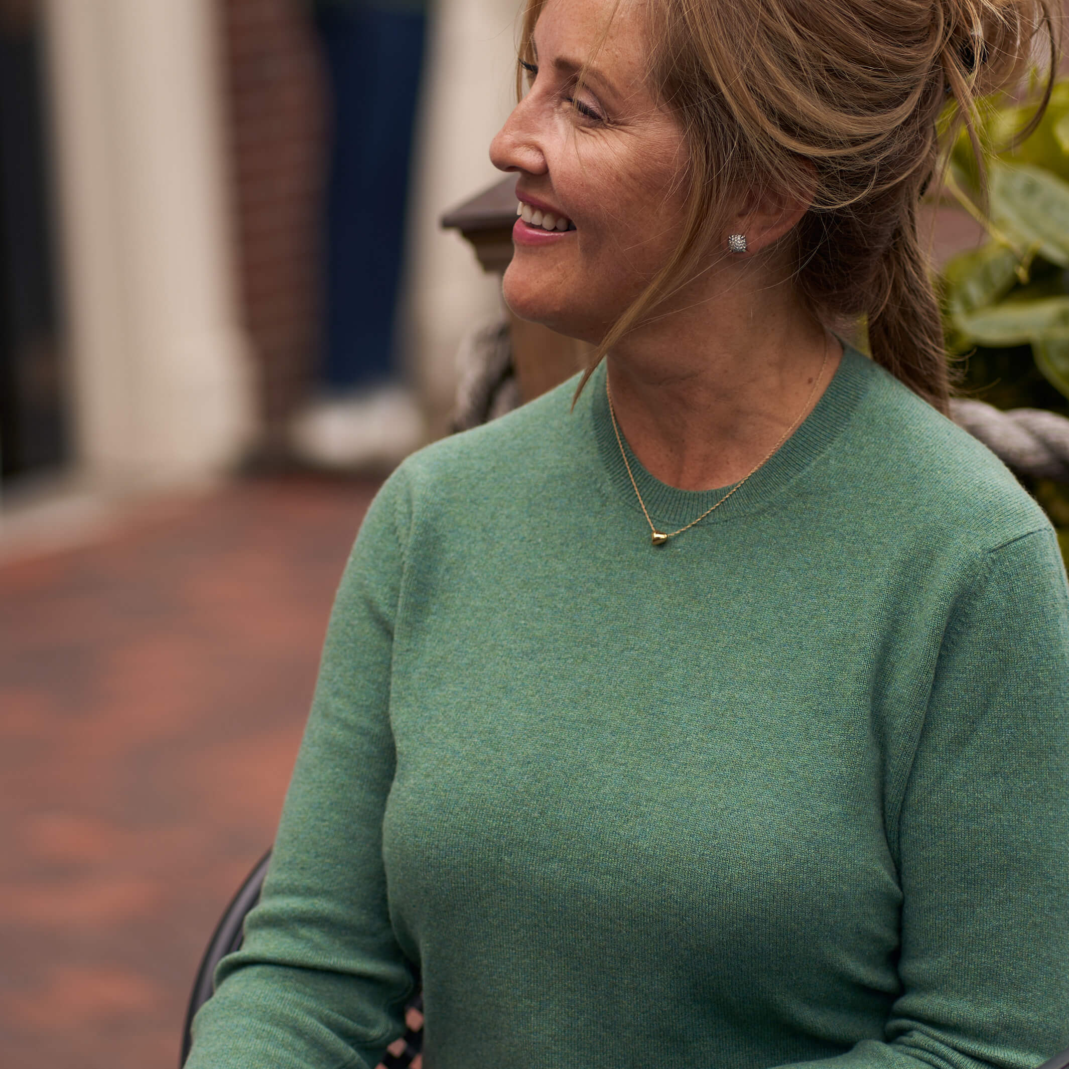 Billie Todd 100% Cashmere Two-Ply Womens Crewneck strath-green#color_strath green