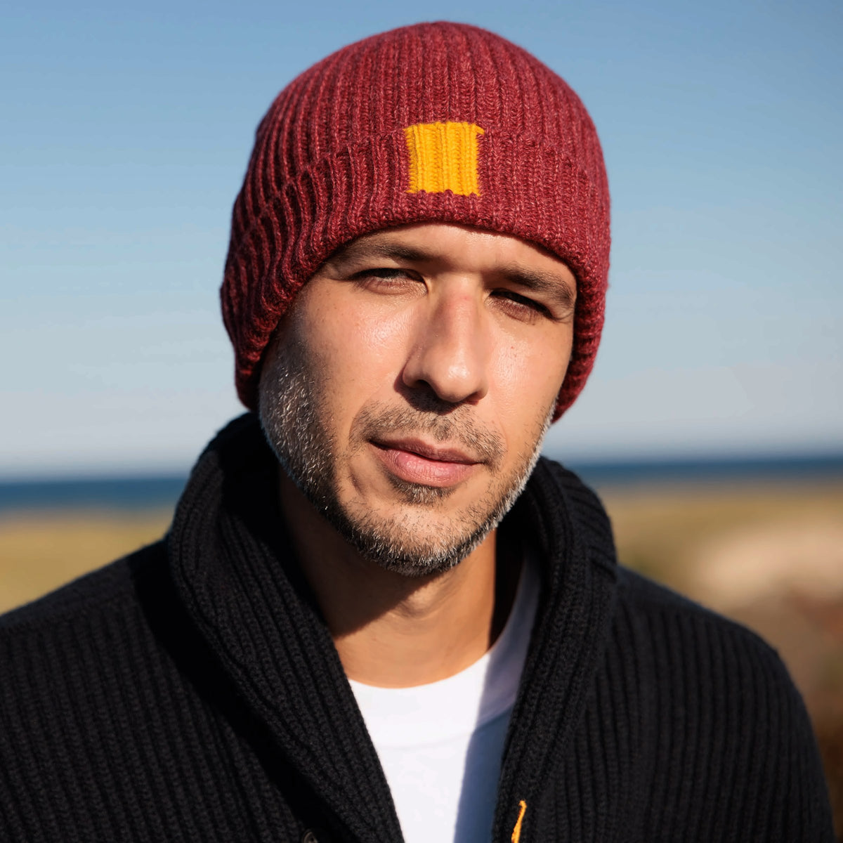 The George 8-ply Scottish cashmere beanie in Rowan, direct view