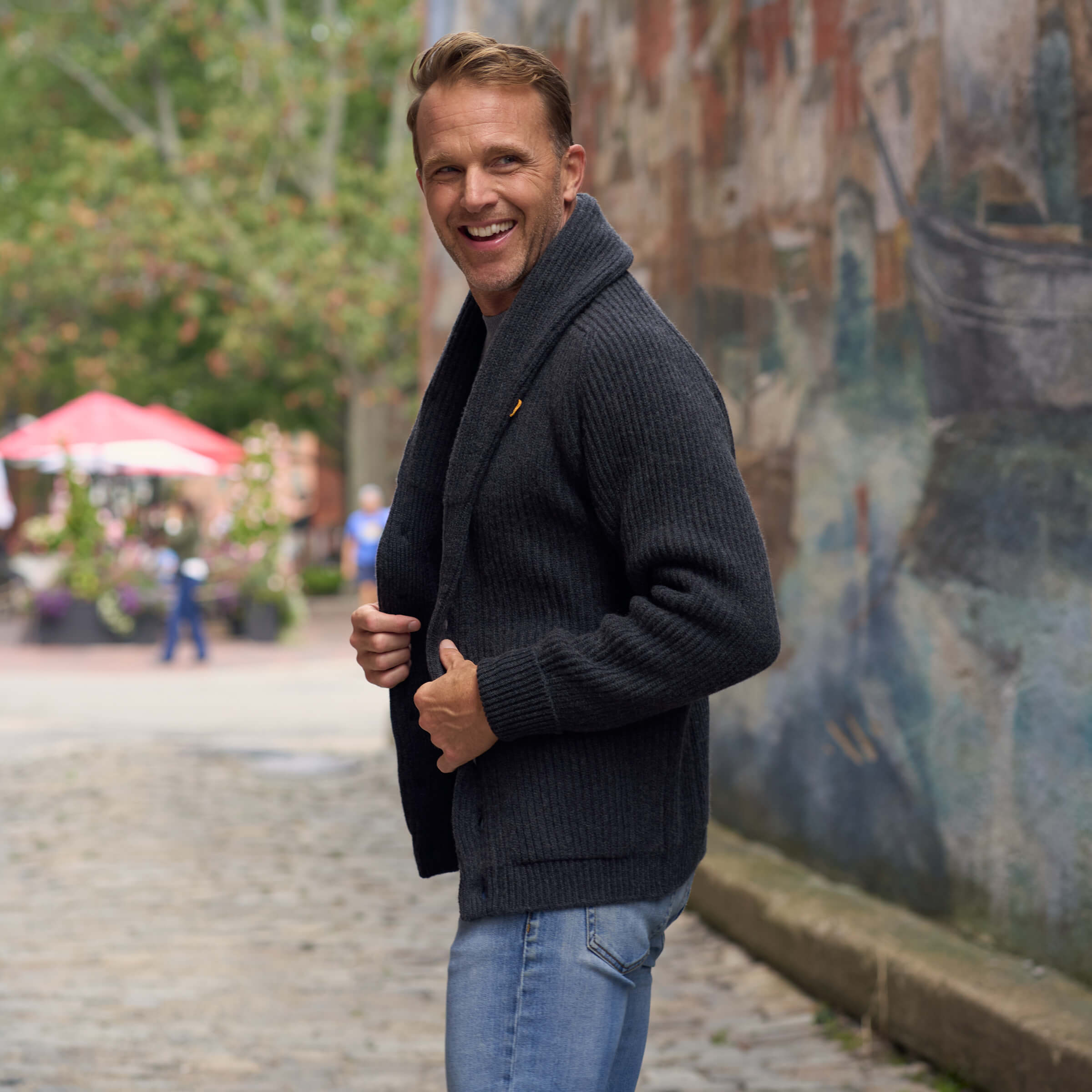 Billie Todd Eight-Ply Cashmere Shawl Cardigan Made in Scotland #color_charcoal