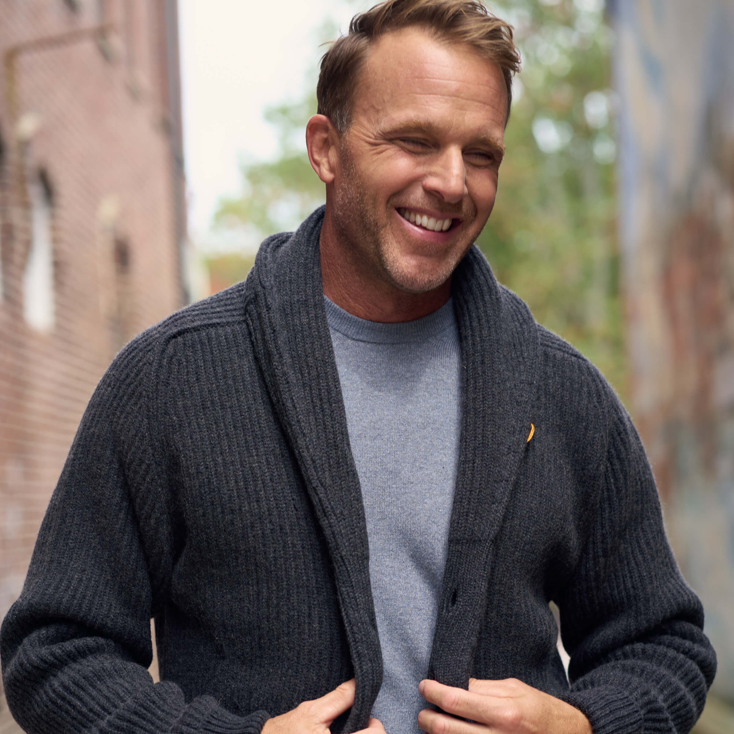 Billie Todd Eight-Ply Cashmere Shawl Cardigan Made in Scotland #color_charcoal