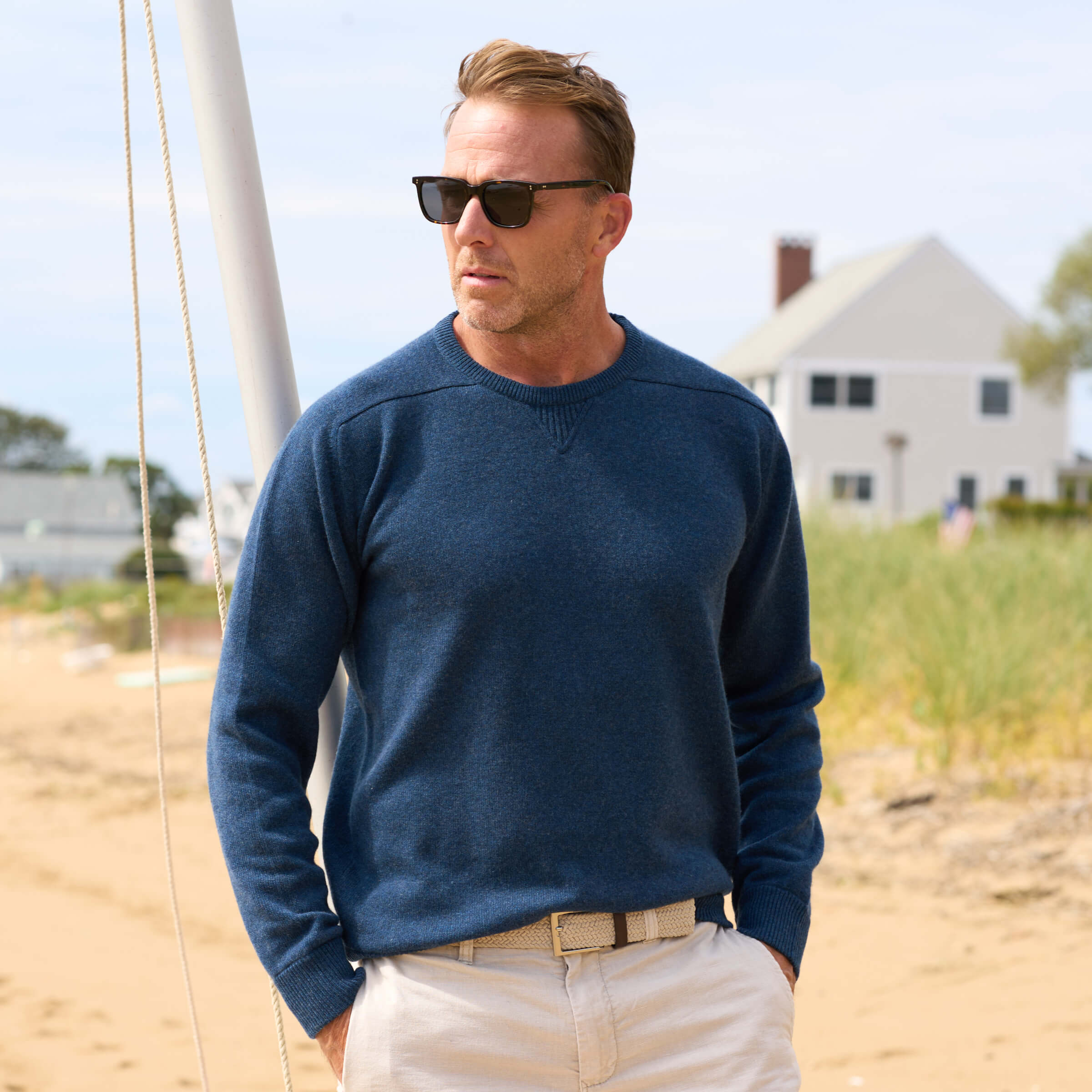 Billie Todd 100% Cashmere Four-Ply Sweatshirt Made in Scotland#color_japanese blue