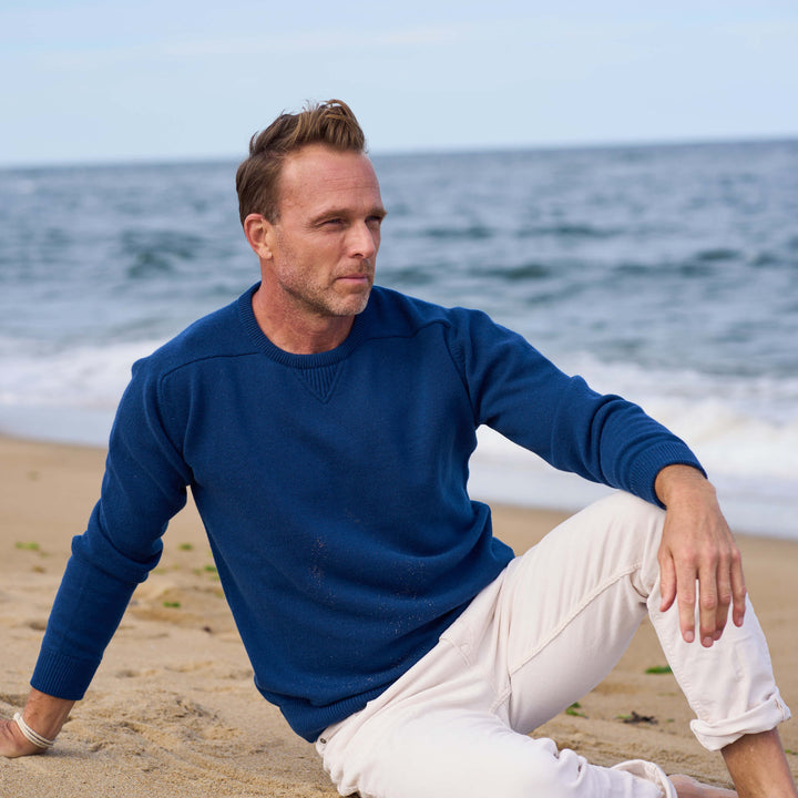 Billie Todd 100% Cashmere Four-Ply Sweatshirt Made in Scotland#color_naval-jack