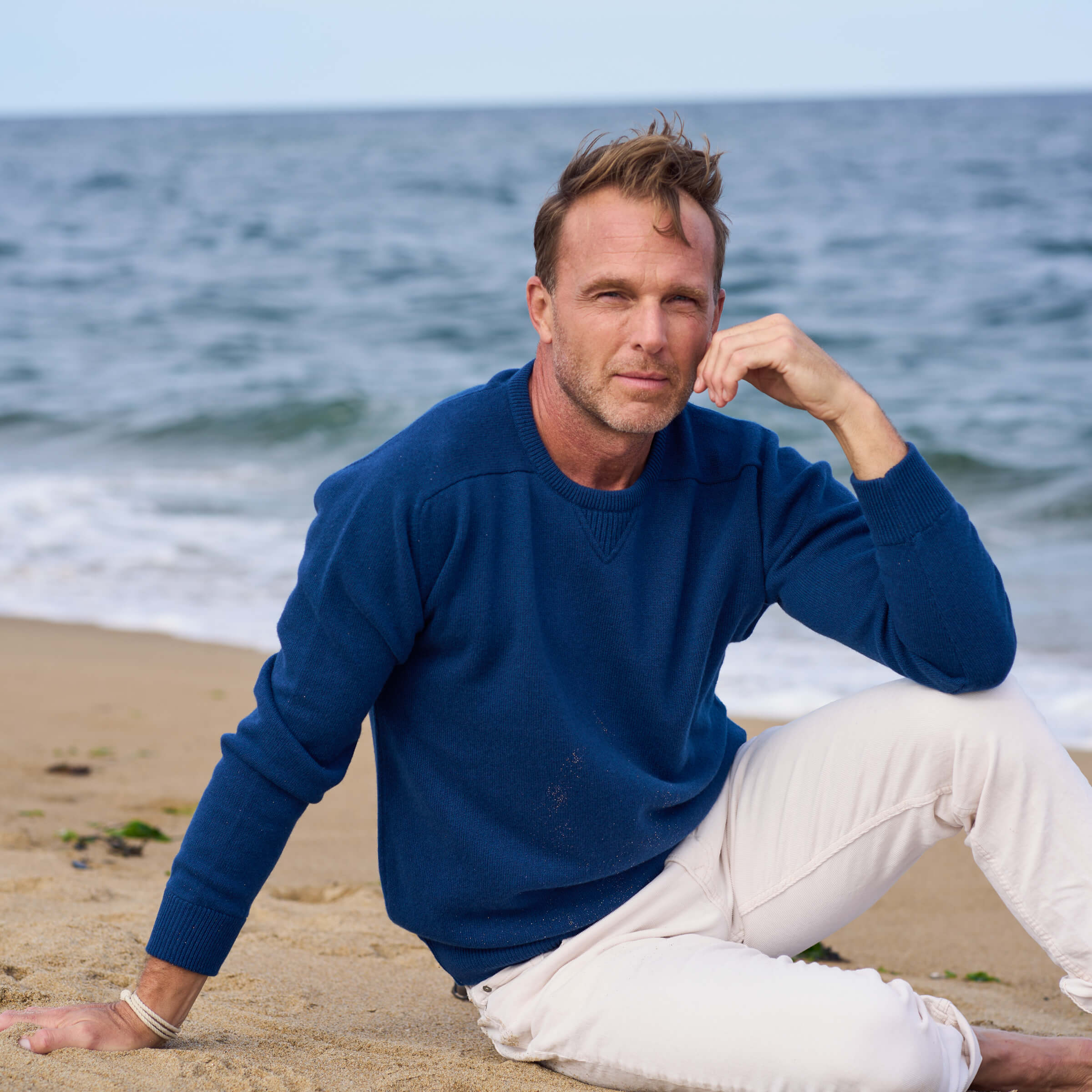 Billie Todd 100% Cashmere Four-Ply Sweatshirt Made in Scotland#color_naval jack