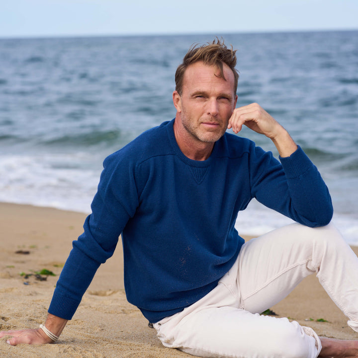 Billie Todd 100% Cashmere Four-Ply Sweatshirt Made in Scotland#color_naval-jack