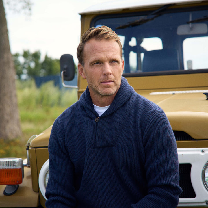Billie Todd Four-Ply Cashmere Shawl Pullover Made in Scotland #color_slate-blue