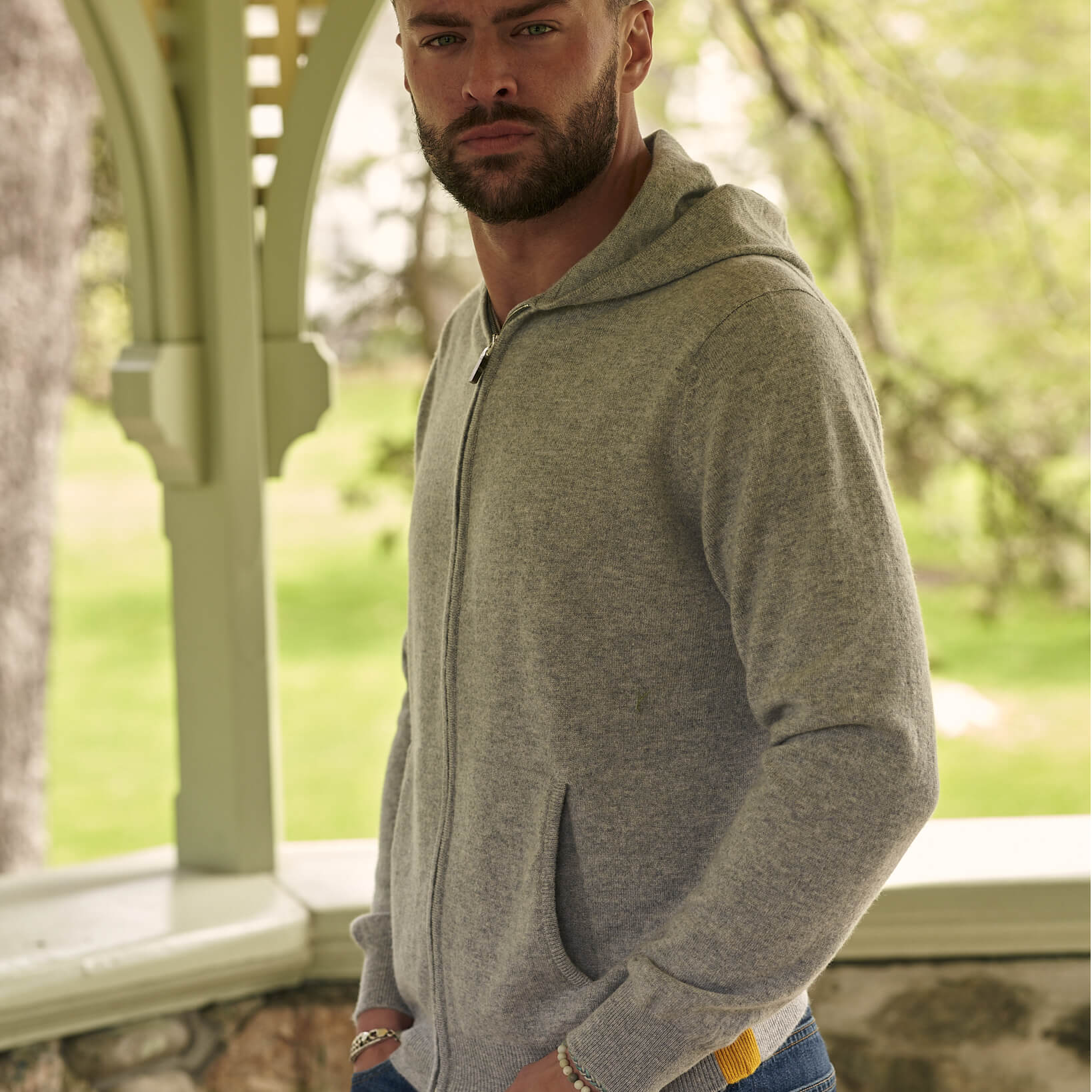 Billie Todd 100% Cashmere Hoodie in Twine Made in Scotland #color_felt-grey