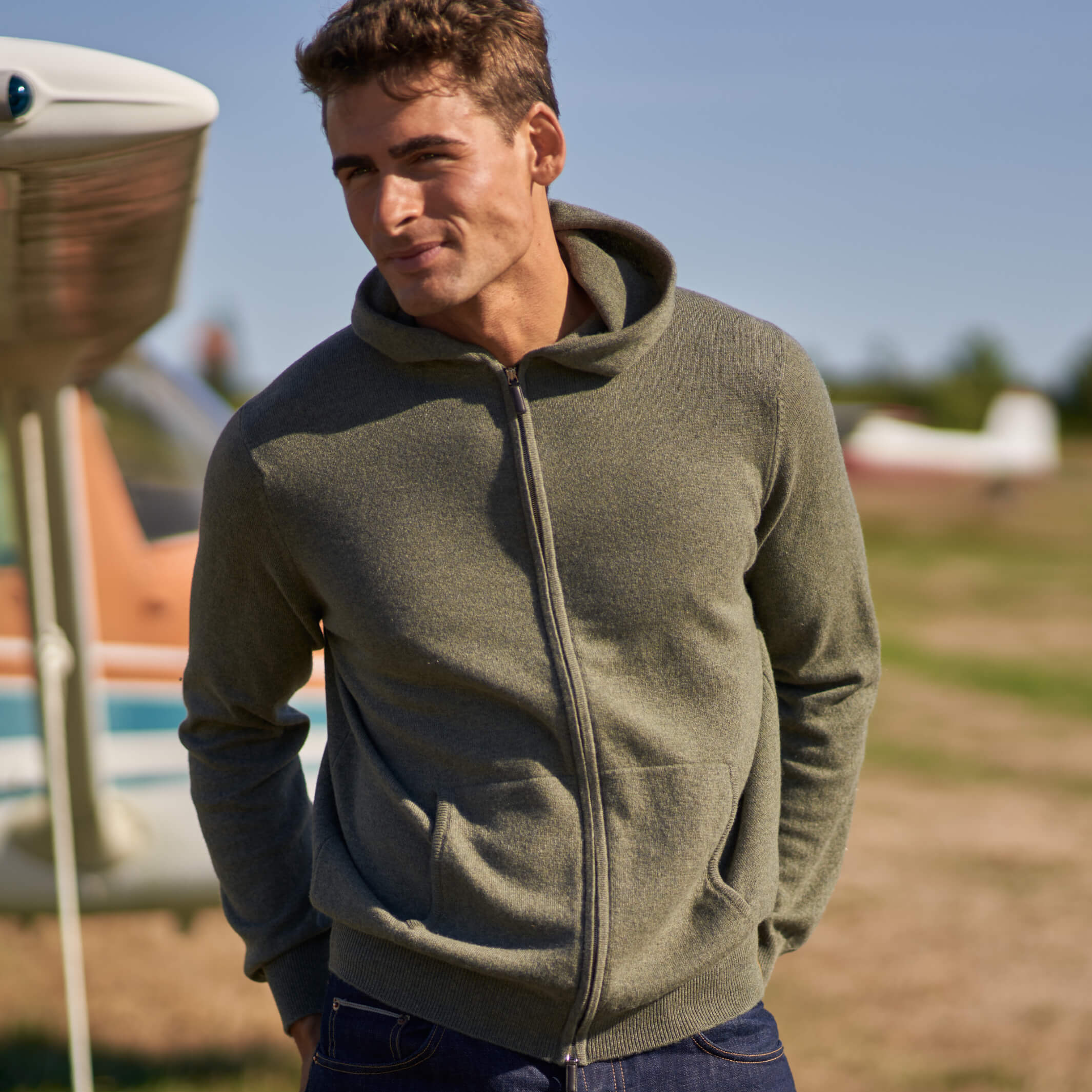 Billie Todd 100% Cashmere Hoodie Moss Green#color_moss